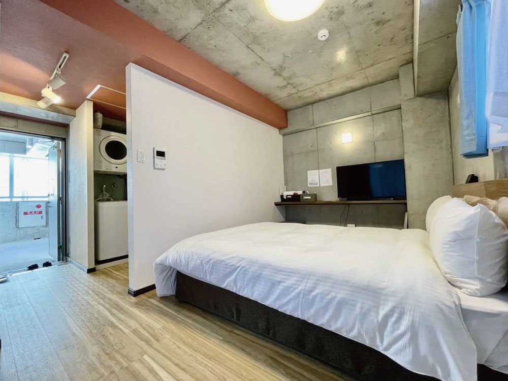スタンダード ダブルルーム 禁煙 客室4 | Infinity Hotel 那覇久茂地
