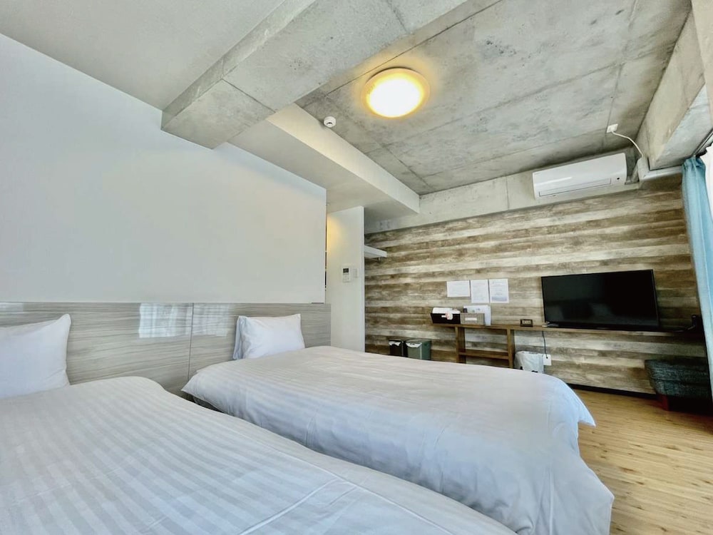 スーペリア ツインルーム 禁煙 | Infinity Hotel 那覇久茂地