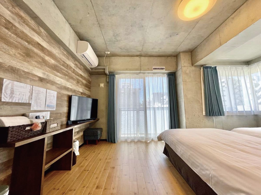 スーペリア ツインルーム 禁煙 客室5 | Infinity Hotel 那覇久茂地