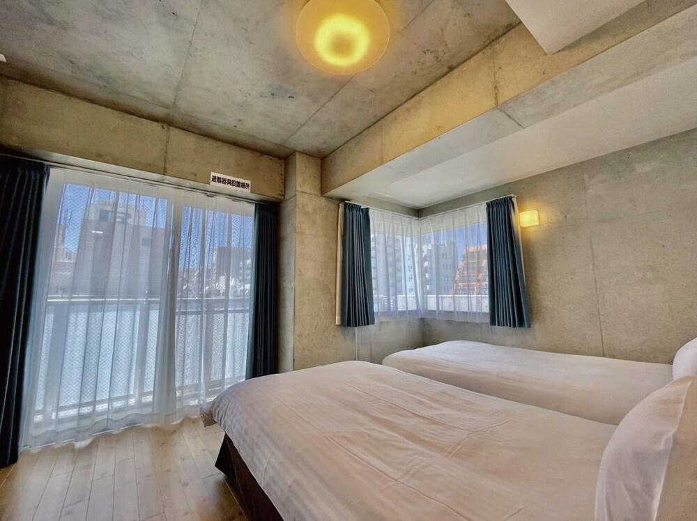 スーペリア ツインルーム 禁煙 客室7 | Infinity Hotel 那覇久茂地