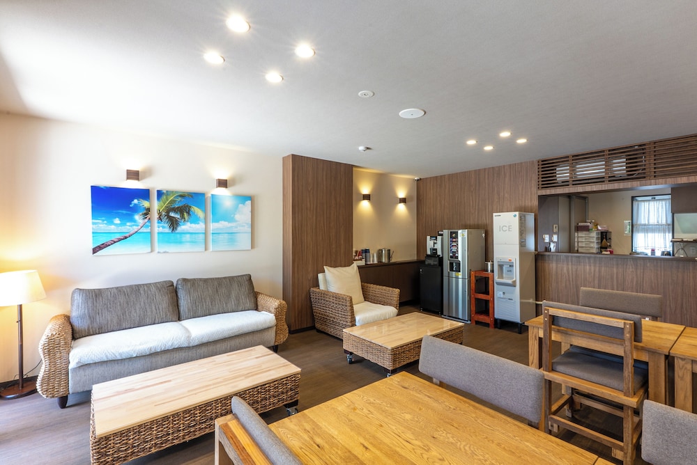 カフェ1 | オディシス恩納リゾートホテル