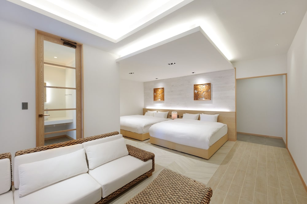 シービュージュニアスイート 禁煙 客室1 | THIRD 石垣島