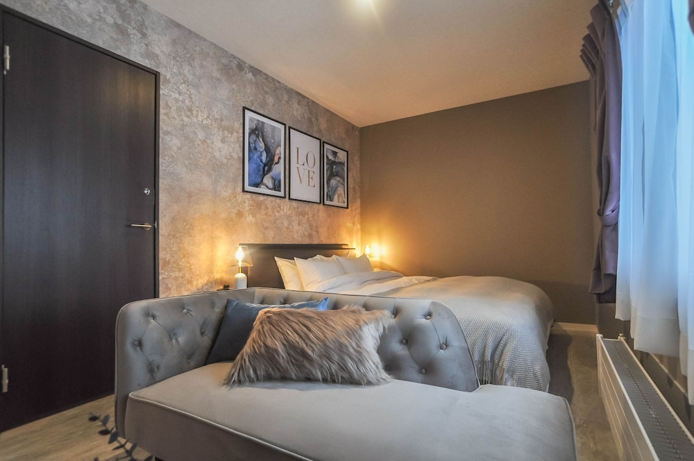 コンフォート ダブルルーム | ルスツグランドキャビン