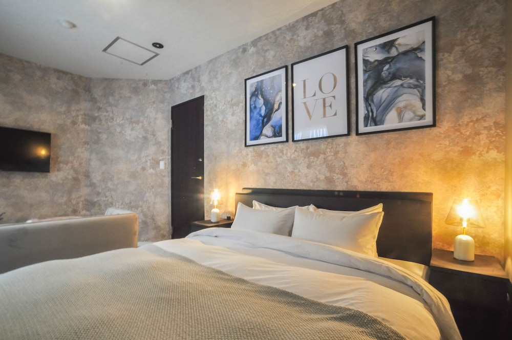 コンフォート ダブルルーム 客室2 | ルスツグランドキャビン