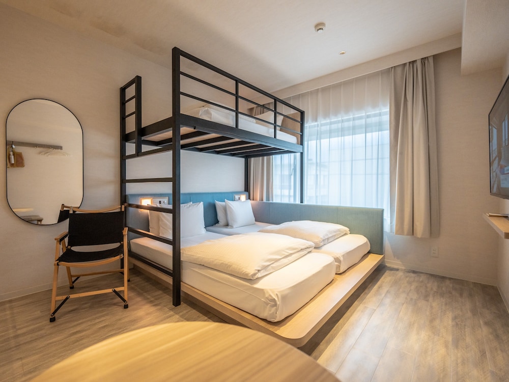 バンクベッドルーム 禁煙 客室10 | たびのホテルlit宮古島