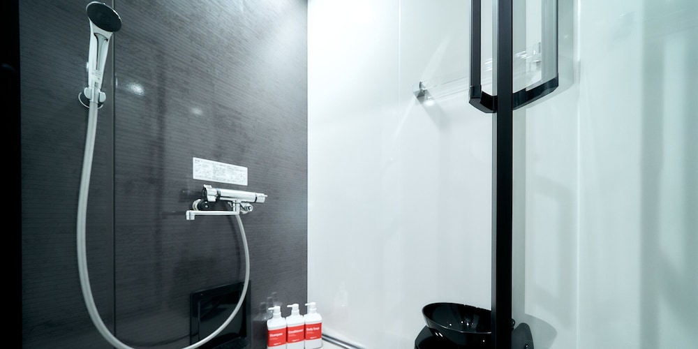 ファミリー８ 禁煙 バスルームのシャワー0 | Rakuten STAY 福岡 - 薬院