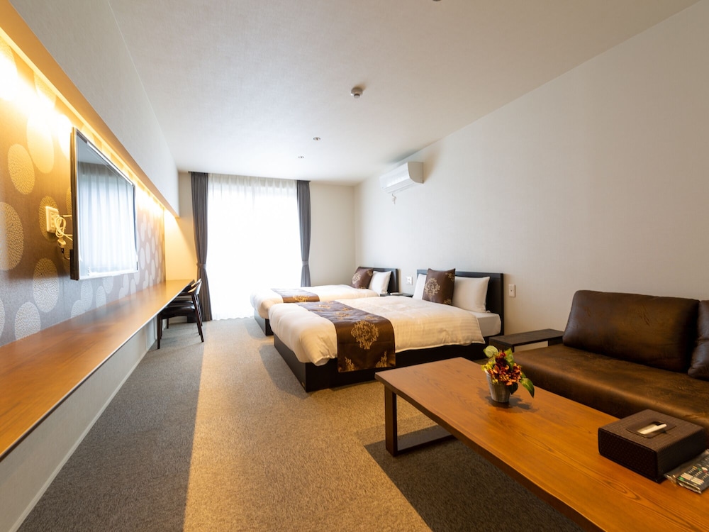 スタンダードA 禁煙 客室4 | グランドベース広島平和公園前