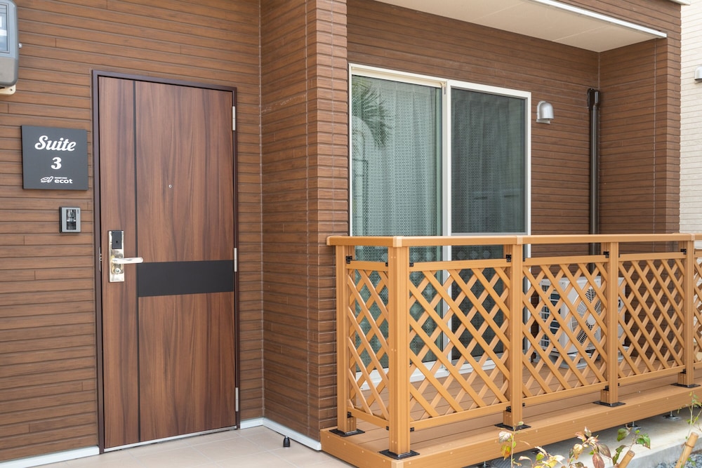 施設の正面1 | ecot 伊良部大橋 Premier 施設の正面1 | ecot 伊良部大橋 Premier