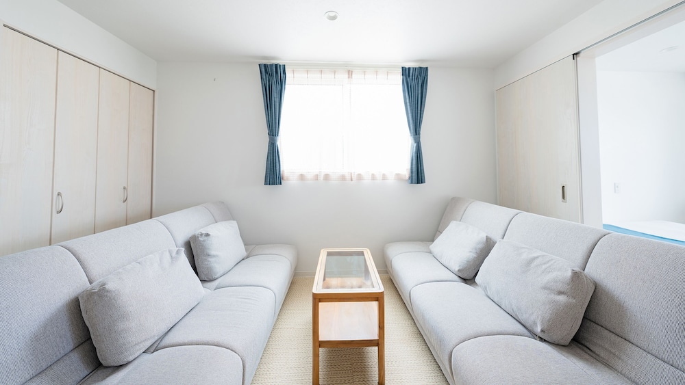 スーペリア ツインルーム 禁煙 客室7 | ecot 伊良部大橋 Premier