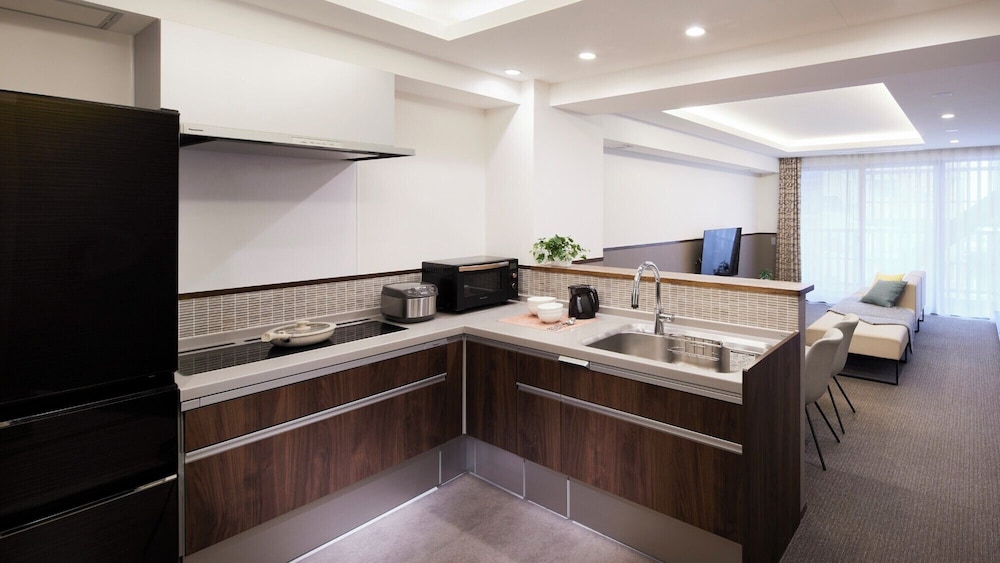 最上階デラックスルーム (禁煙／58平米／5名定員) 専用キッチン1 | Minn 浅草