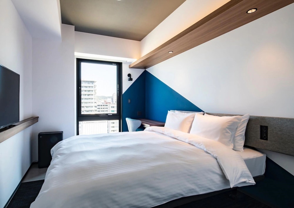 スタンダード ダブルルーム (B) 無料朝食付 客室9 | プリンス スマート イン 京都四条大宮