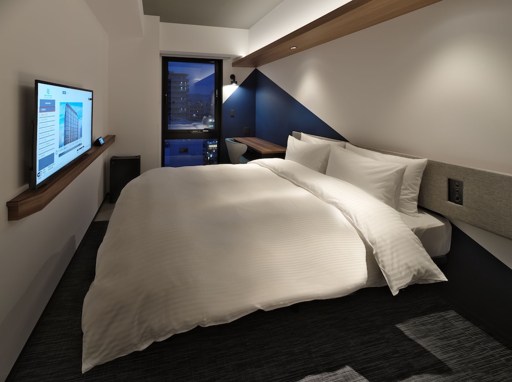 スタンダード ダブルルーム (B) 無料朝食付 客室1 | プリンス スマート イン 京都四条大宮