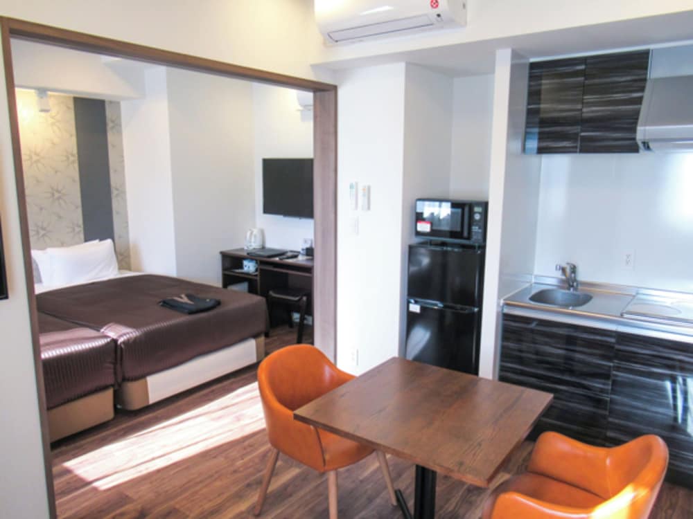 ラグジュアリー ツインルーム 喫煙可 | 天然温泉ホテルリブマックス PREMIUM 名古屋丸の内