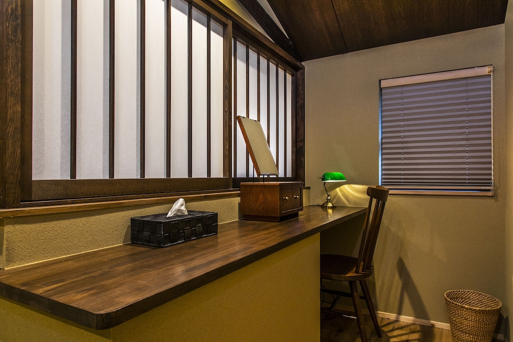 トラディショナル ハウス リビング エリア3 | Shiki Homes KUMEI 空明