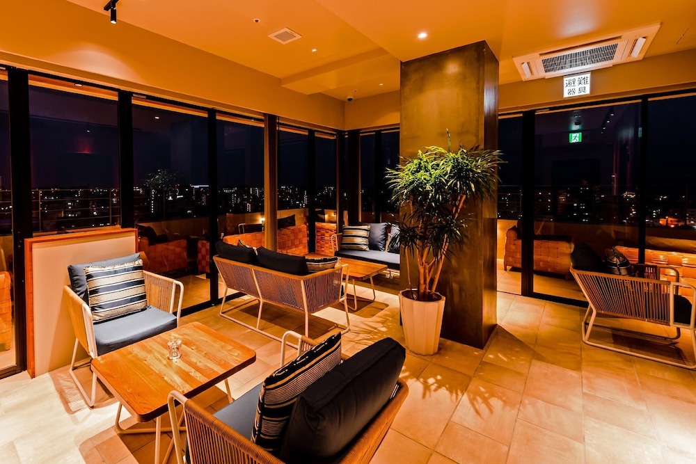Deluxe Twin Room with Lounge Access エグゼクティブ ラウンジ0 | プロスタイル テラス ナハ