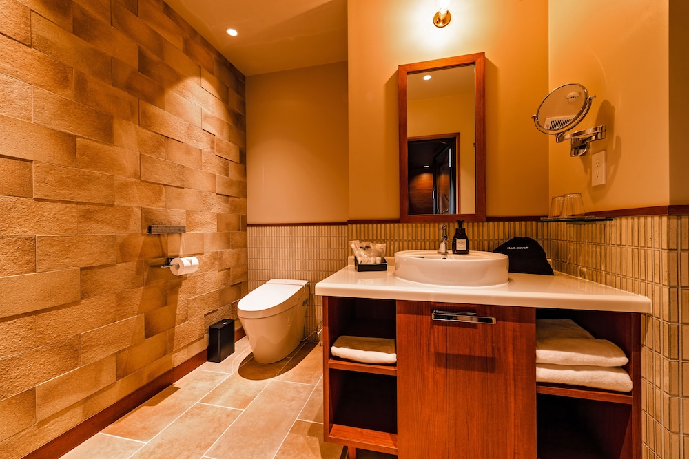 ラグジュアリー ダブルルーム サウナ バスルーム0 | プロスタイル テラス ナハ