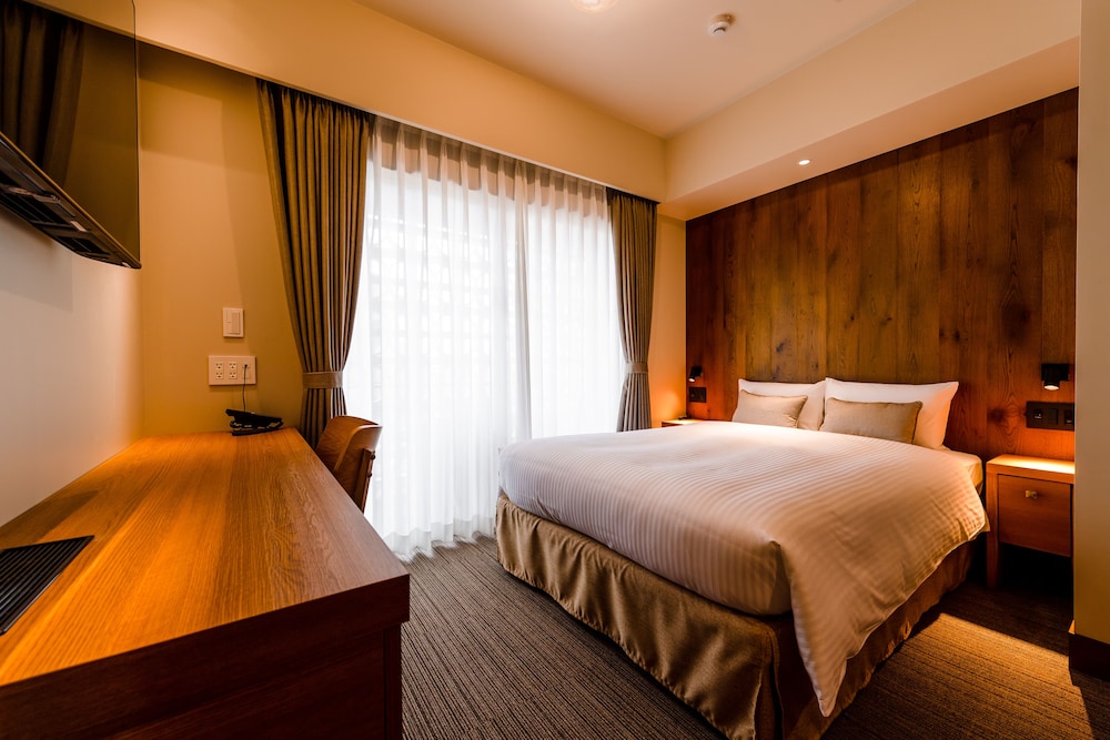 ダブルルーム | プロスタイル テラス ナハ