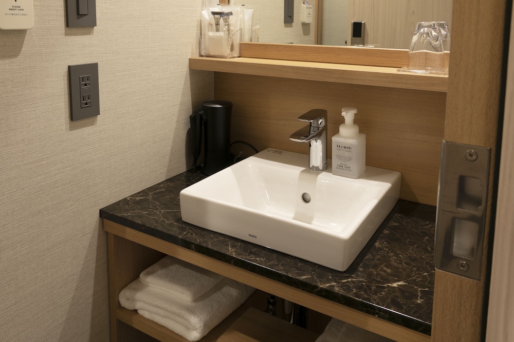 モデレートダブルルーム 禁煙 客室1 | エスペリアホテル福岡中洲