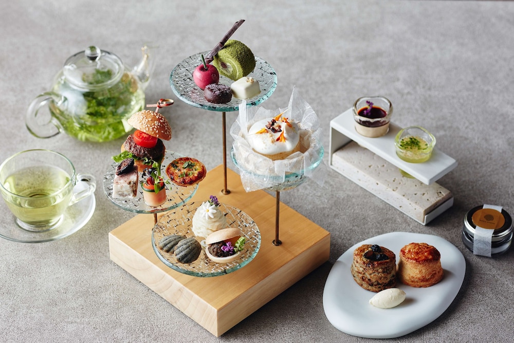 レストラン1 | ROKU KYOTO LXR Hotels & Resorts レストラン1 | ROKU KYOTO LXR Hotels & Resorts