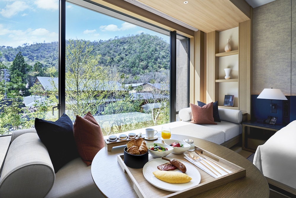 デラックスルームツイン 部屋からの景観0 | ROKU KYOTO LXR Hotels & Resorts