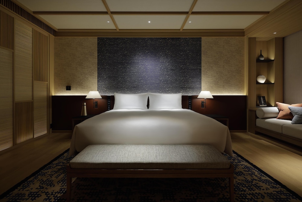 ROKUスイートルームツイン | ROKU KYOTO LXR Hotels & Resorts