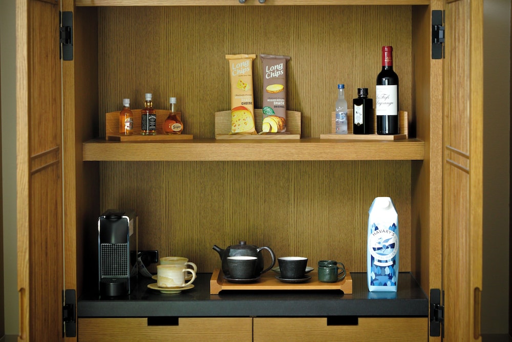 デラックスルームツイン 客室3 | ROKU KYOTO LXR Hotels & Resorts