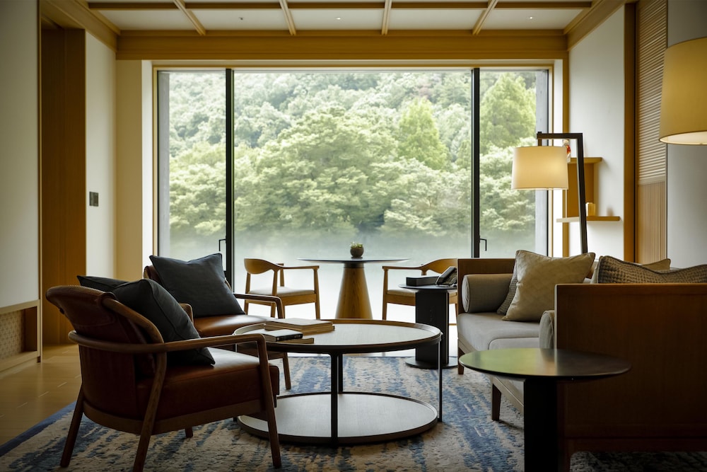 PEAKスイートルームキング | ROKU KYOTO LXR Hotels & Resorts