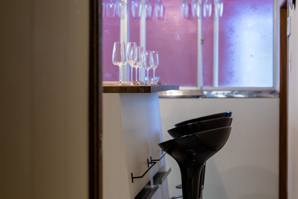 ハウス 禁煙 客室内のダイニングエリア4 | RAKUWA Bettei