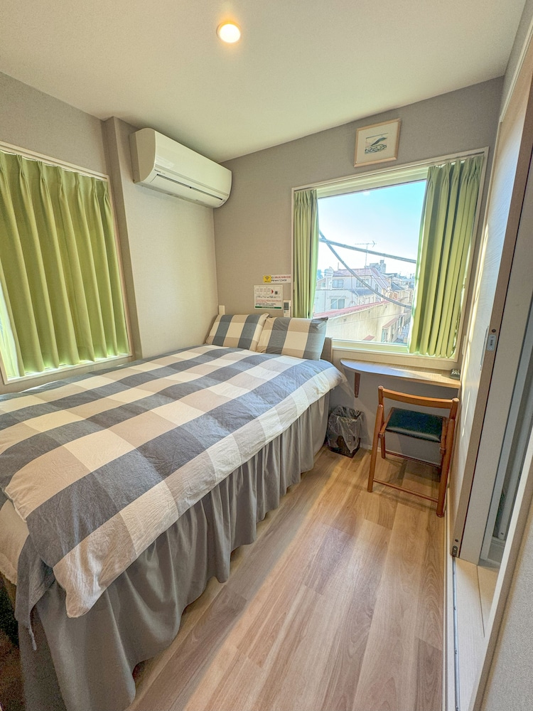 本館 ファミリー ルーム 禁煙 (201) | SHINJUKU WARM HOUSE