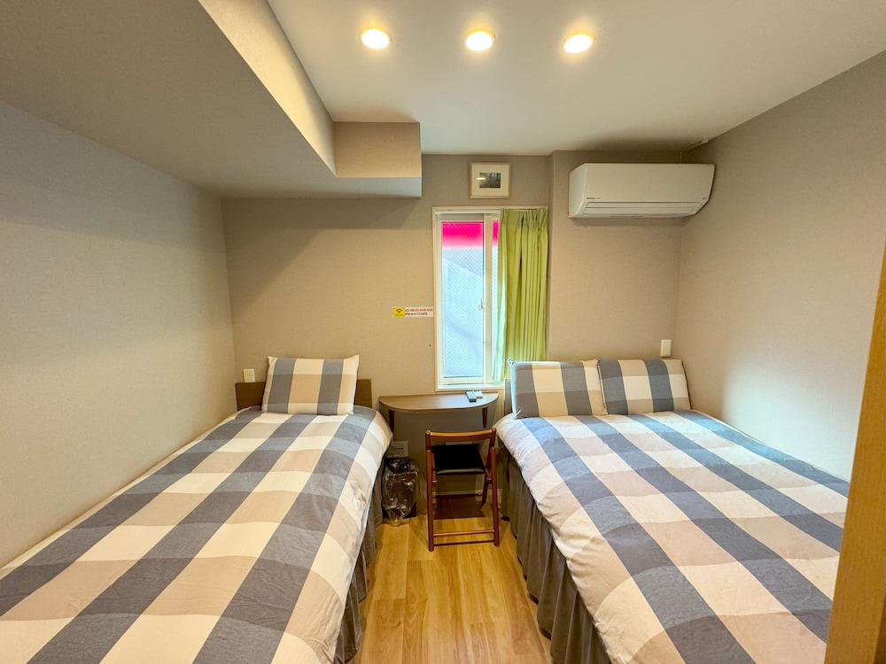 本館 トリプルルーム 禁煙 (202) | SHINJUKU WARM HOUSE