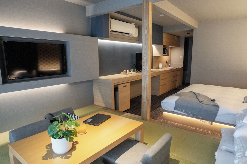 和室 キングスイート 禁煙 リビング エリア0 | ORI Kyoto Hotel