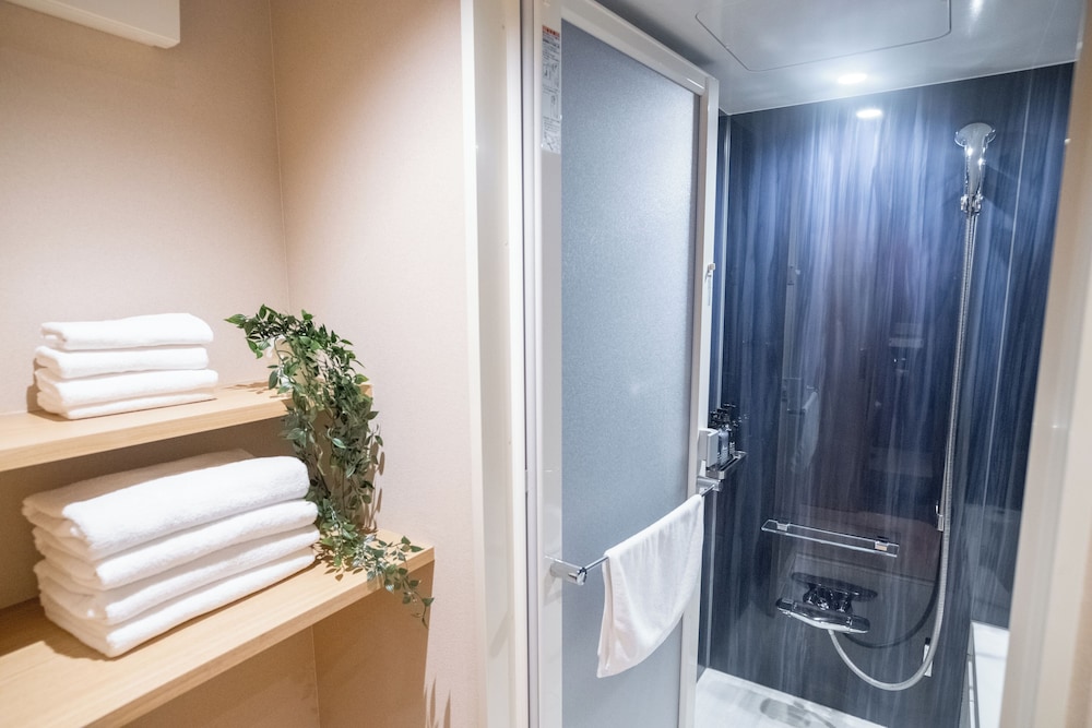 デラックス 4人部屋 禁煙 バスルーム0 | ORI Kyoto Hotel
