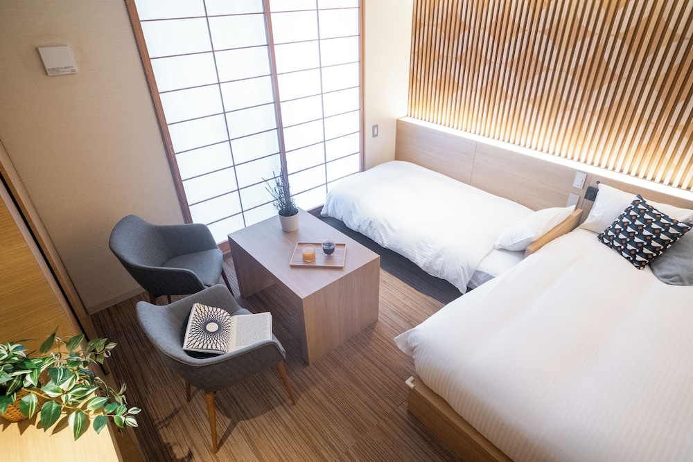 デラックスツインルーム ソファー付き 禁煙 客室5 | ORI Kyoto Hotel