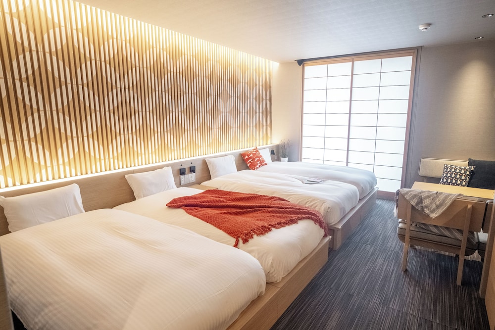 デラックス 4人部屋 禁煙 客室1 | ORI Kyoto Hotel
