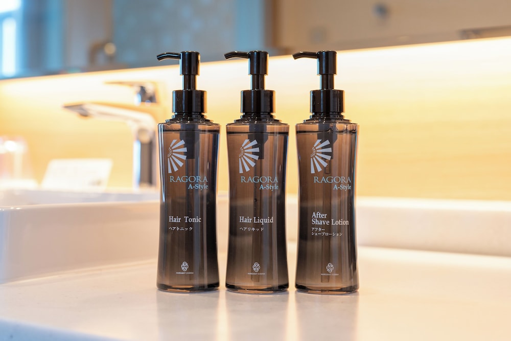 [源泉掛流し露天風呂] オーシャンビュー 2階特別室 客室の設備とサービス4 | 大室の杜 玉翠 (13 歳以上)