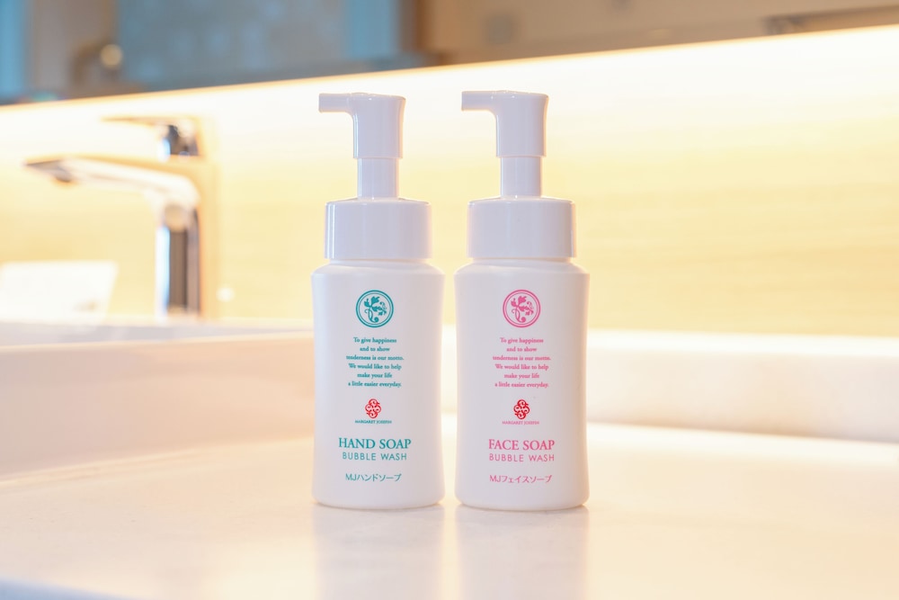 [源泉掛流し露天風呂] オーシャンビュー 2階特別室 客室の設備とサービス5 | 大室の杜 玉翠 (13 歳以上)