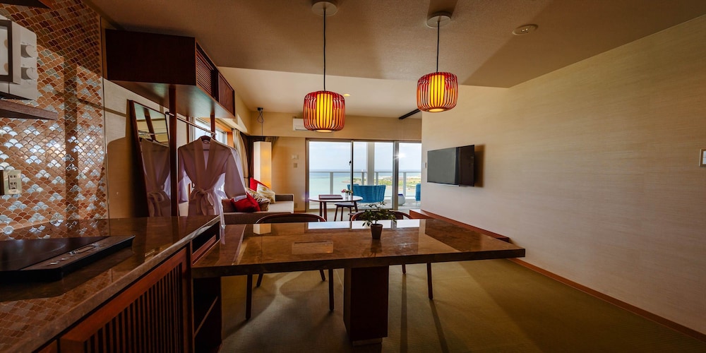 グランドスイートダブルルーム12F-13F 禁煙 客室3 | オイレ バイ ディーエスエイチ リゾーツ