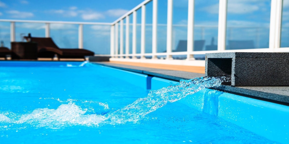 屋上プール1 | オイレ バイ ディーエスエイチ リゾーツ