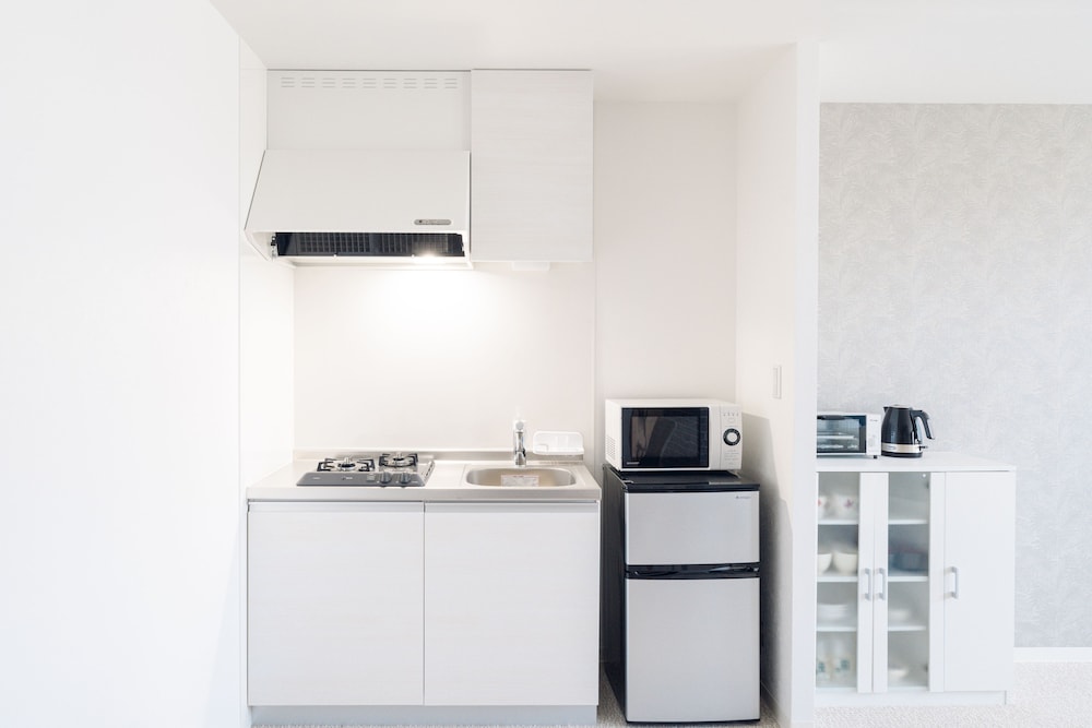 ファミリー ルーム 専用キッチン1 | ホテル カリフォルニア 宮古島リゾート