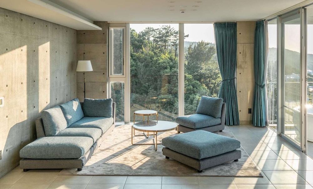 パノラミック コンドミニアム 禁煙 客室2 | OKINAWA PLAISANT VILLA