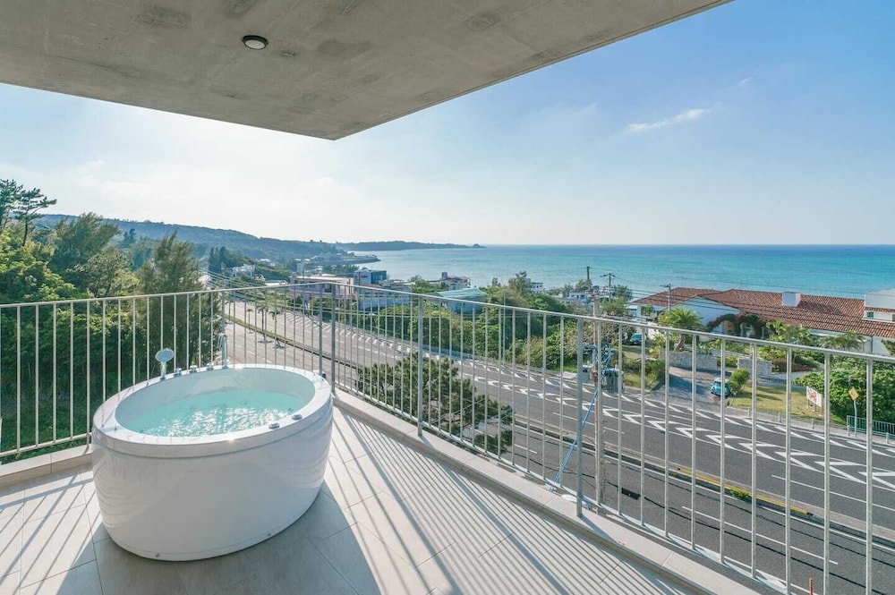 屋外プール1 | OKINAWA PLAISANT VILLA