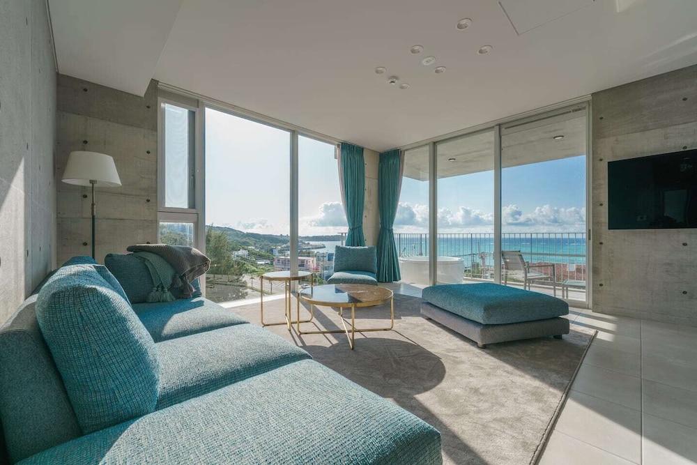 メインイメージ | OKINAWA PLAISANT VILLA