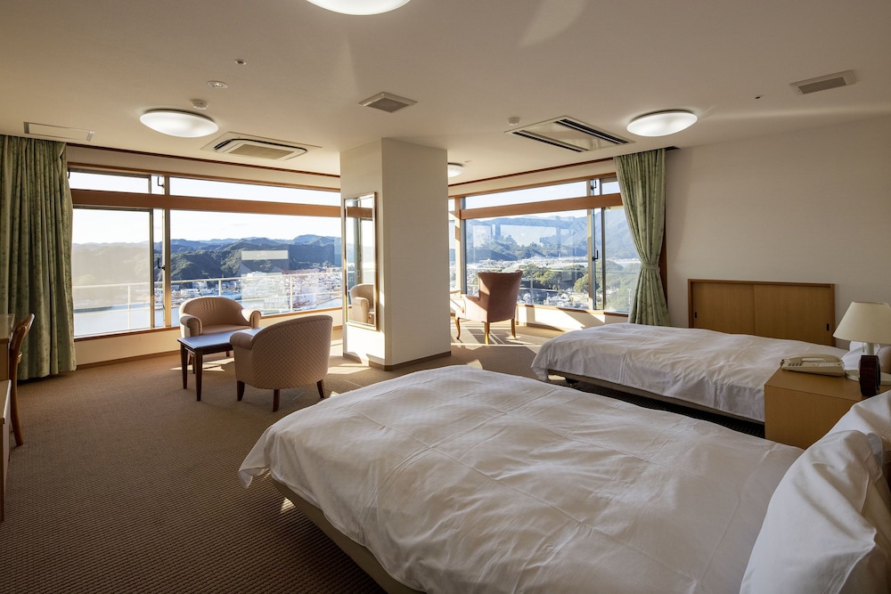 【禁煙】山上館 角部屋和洋室 | ホテル浦島