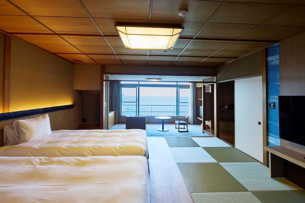 【2026年8月リニューアル】日昇館モダン和室65㎡／5名定員禁煙 | ホテル浦島