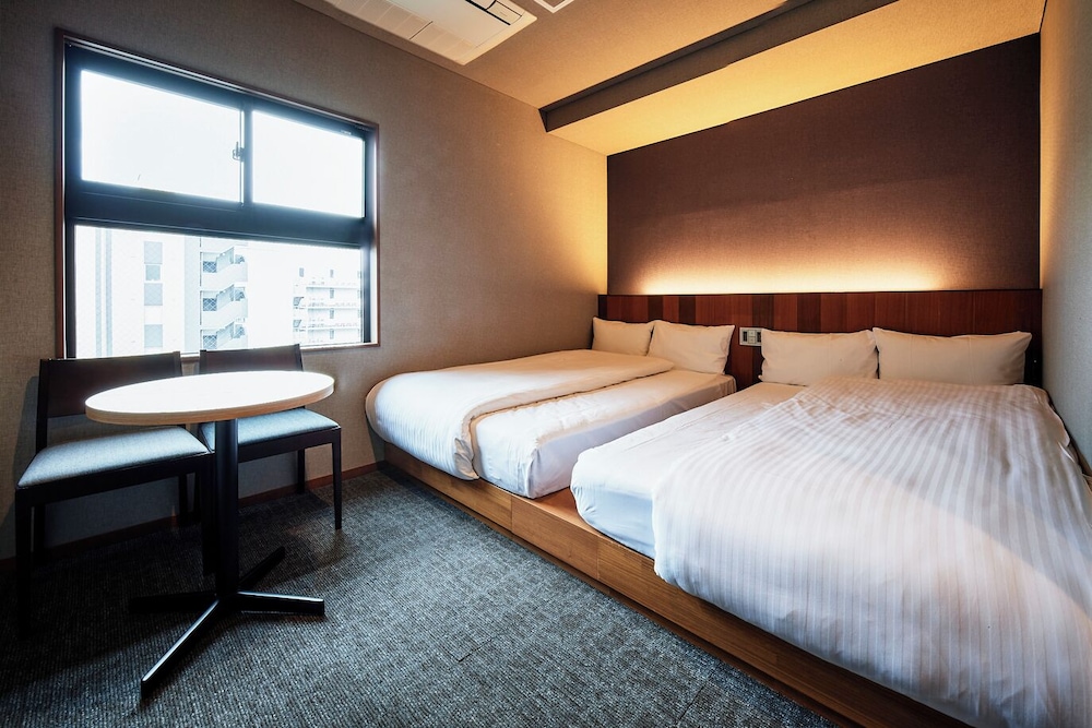 スーペリア ツインルーム 禁煙 | & HOTEL HAKATA