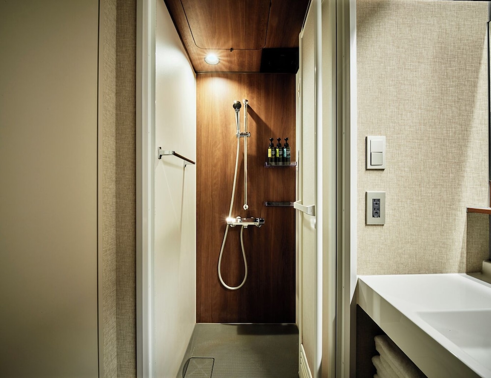 スタンダード ダブルルーム 禁煙 バスルーム0 | & HOTEL HAKATA