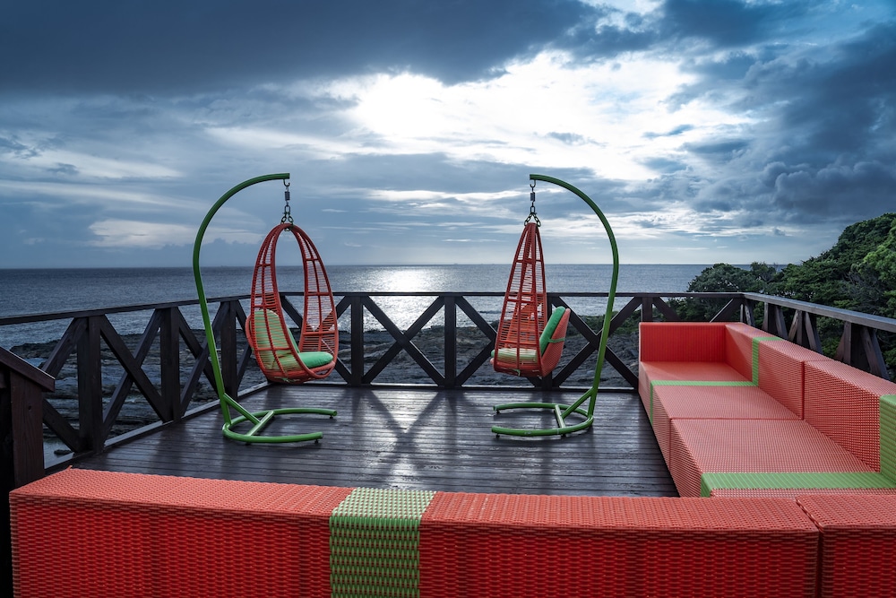 デラックス 4 人部屋 客室3 | XYZ スペチアーレ