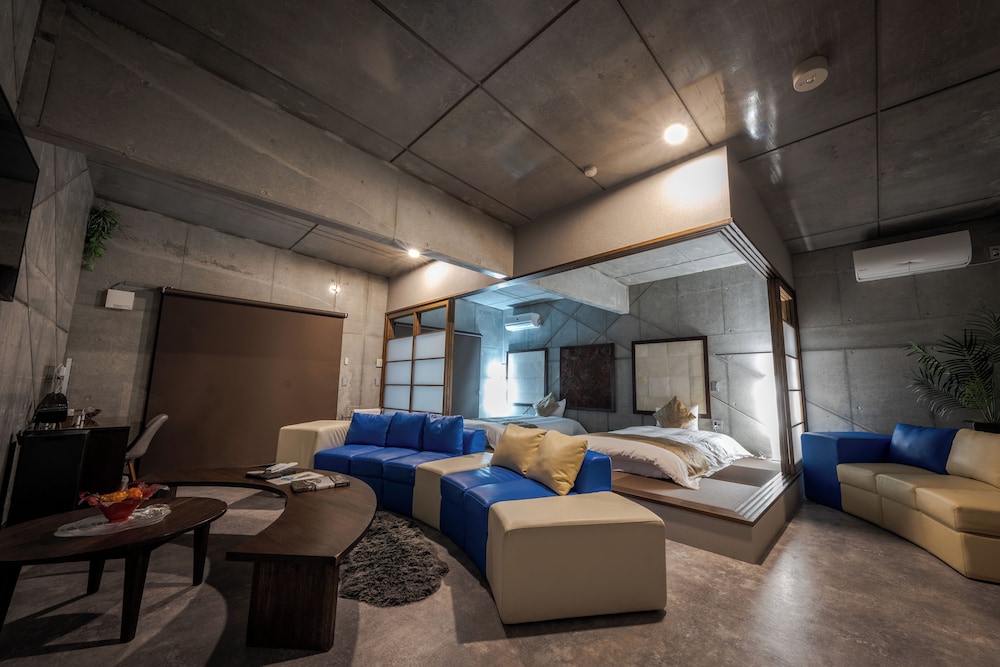 エグゼクティブ 4 人部屋 1 ベッドルーム テラス オーシャンビュー 客室1 | XYZ スペチアーレ