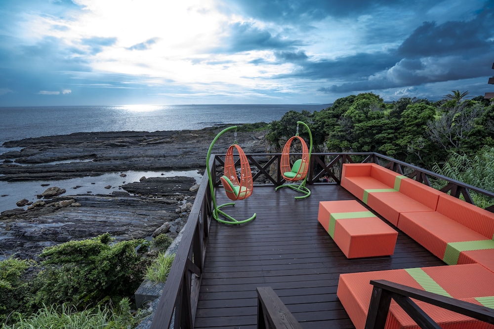 デラックス 4 人部屋 客室2 | XYZ スペチアーレ