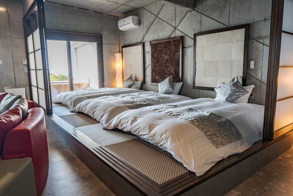 スタンダード 4 人部屋 客室1 | XYZ スペチアーレ